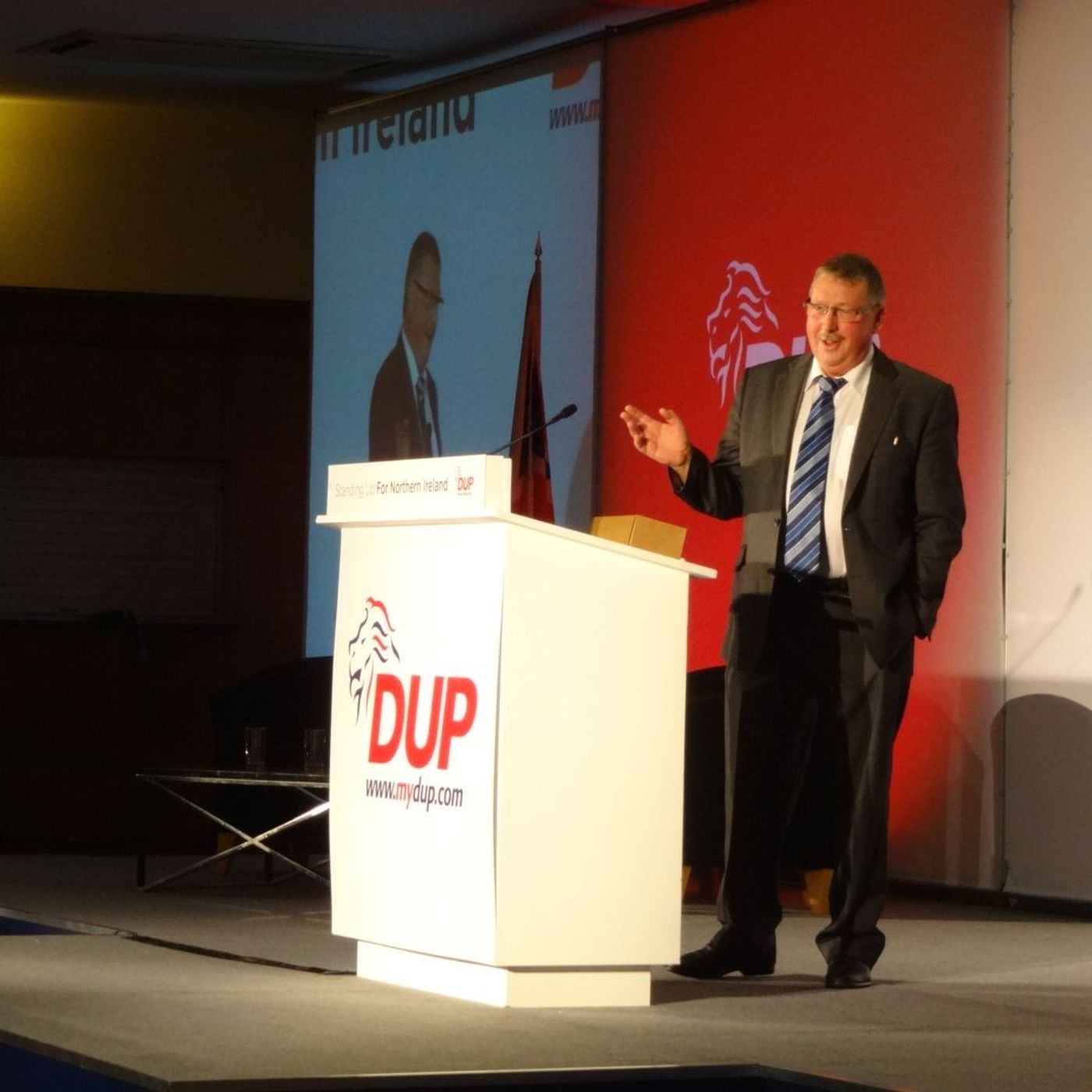 #dup14 Sammy Wilson's annual conference routine - this year with jokes about explosive chocolate bombe episode artwork