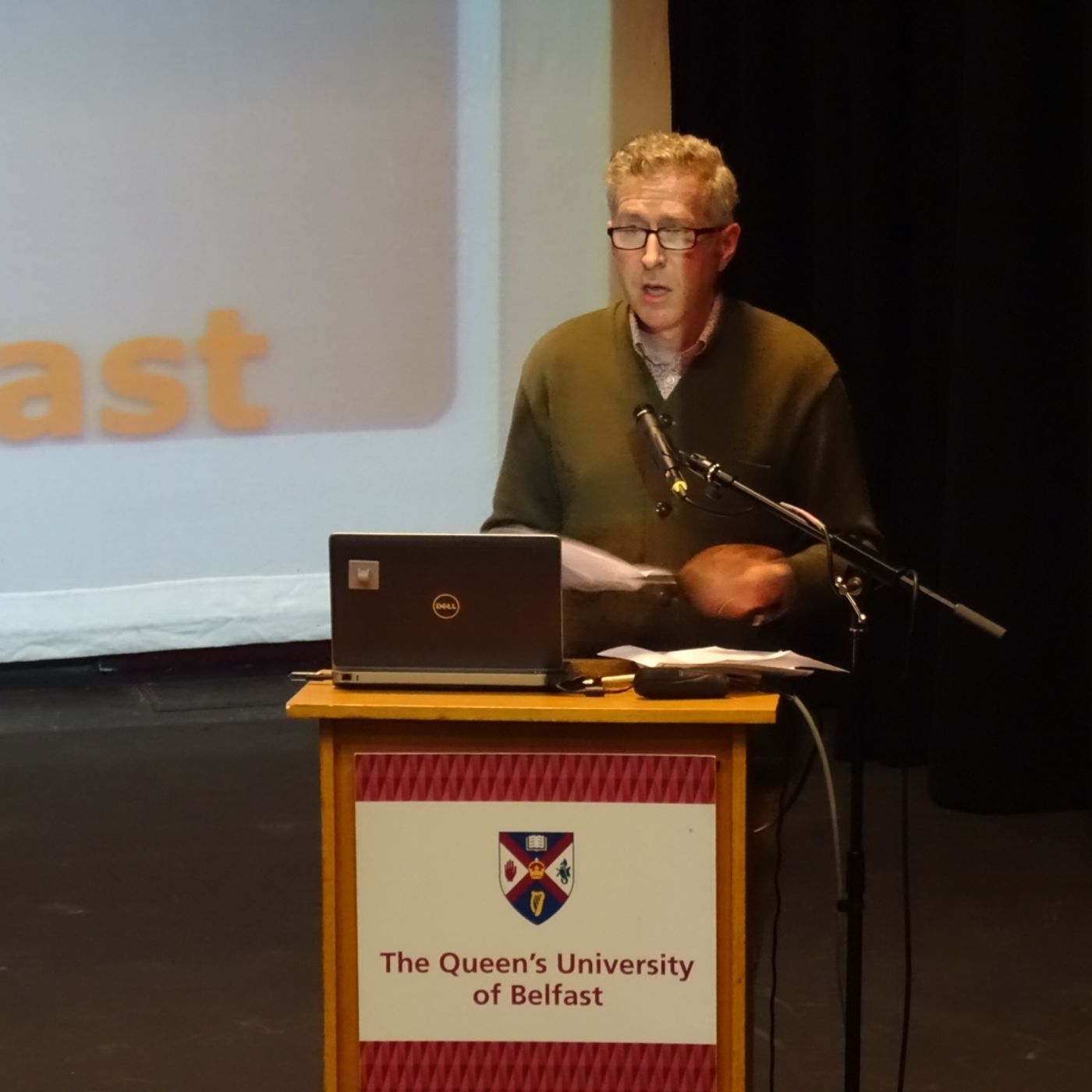 #workingclasslife Sean O'Connell @QUB_History giving a view of oral history from Belfast episode artwork