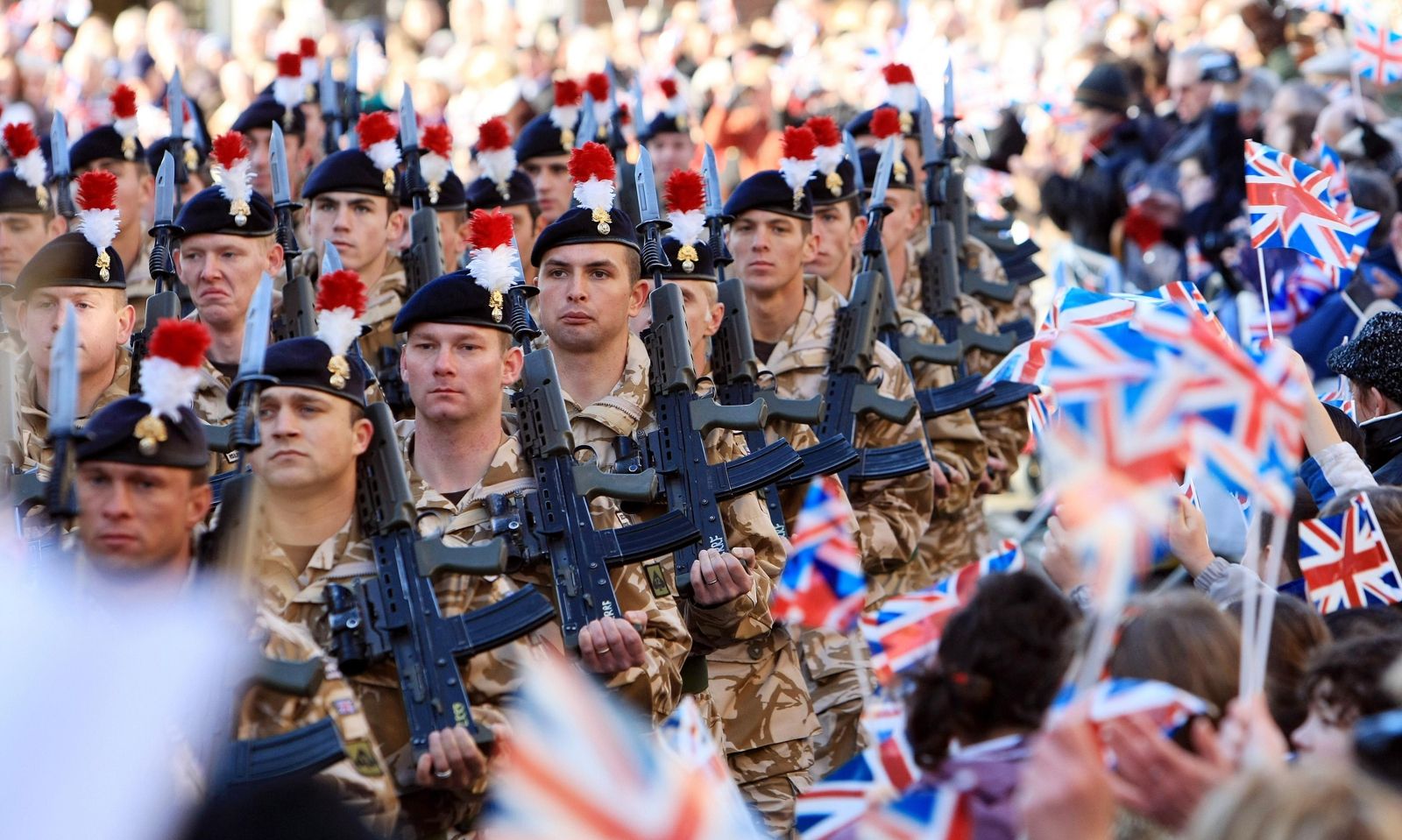 Армейский английский. Британские вооруженные силы. Британская армия 21 века. Войска Британии на Украине. Военные Британии.