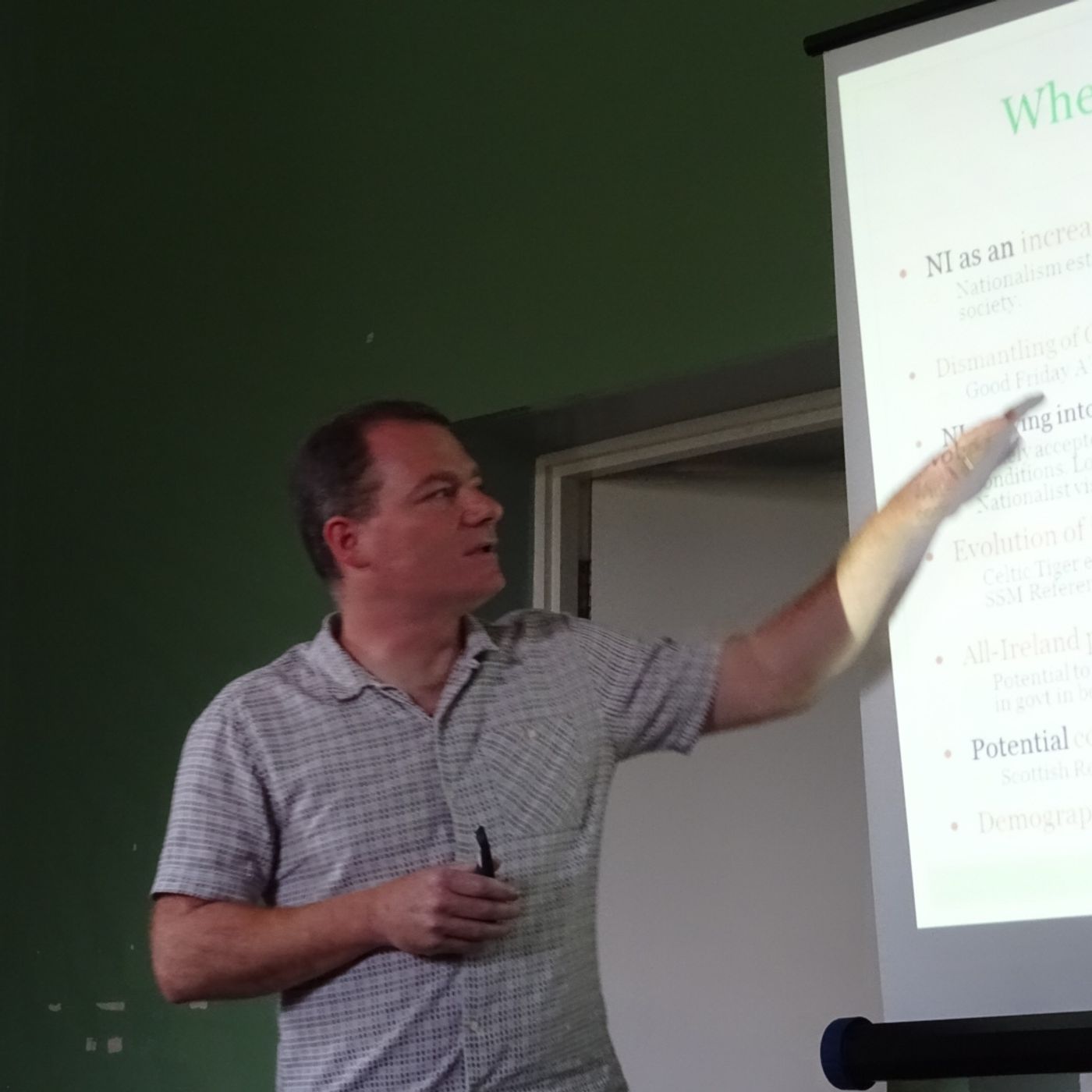 .@ChrisADonnelly presenting his analysis of What Now For Nationalism at Lighthouse Summer School #lss15 episode artwork