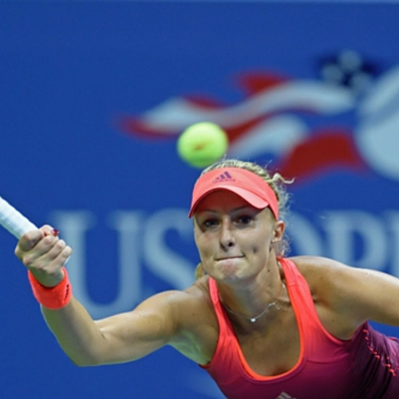 Mladenovic advances in late night match episode artwork