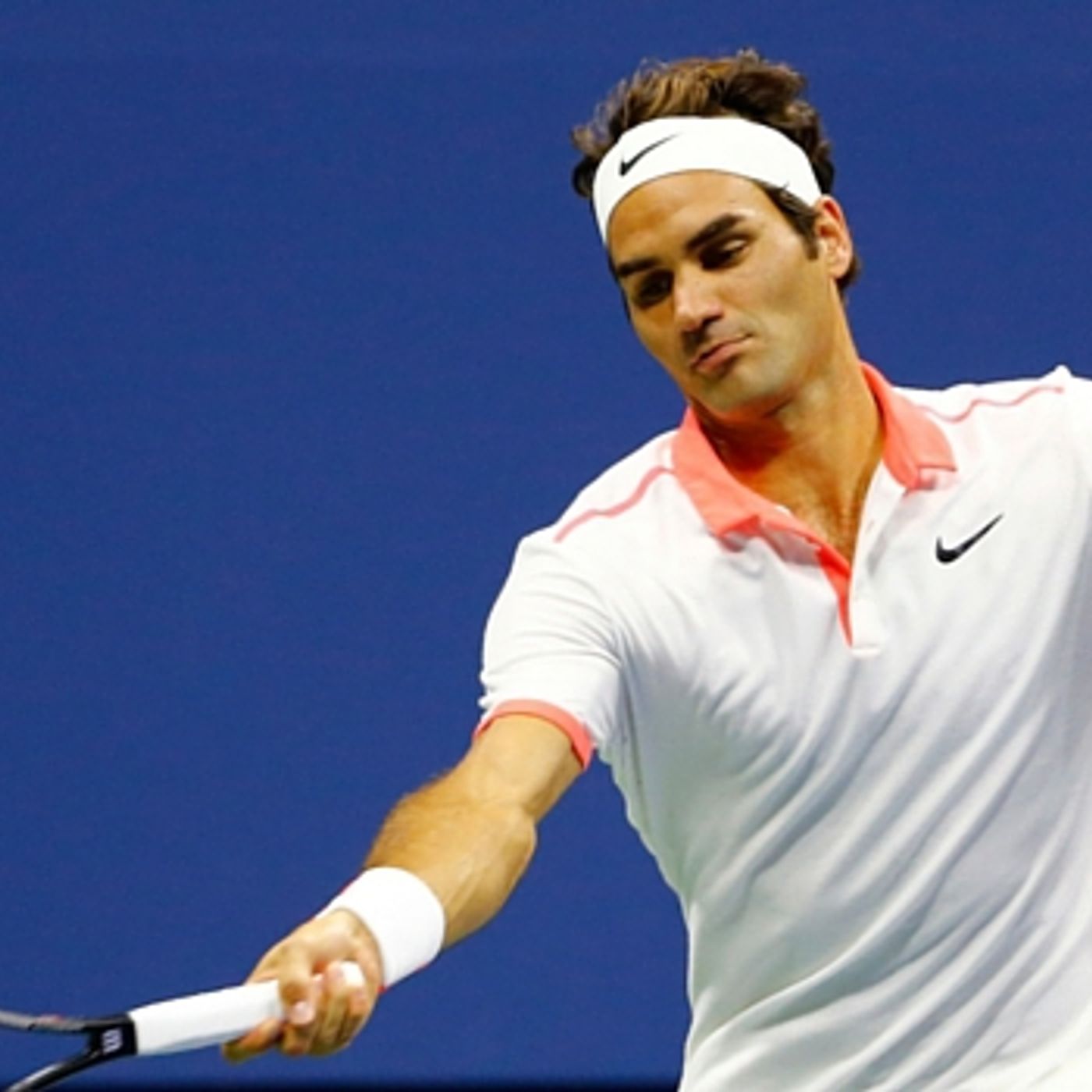 Federer takes opening set episode artwork