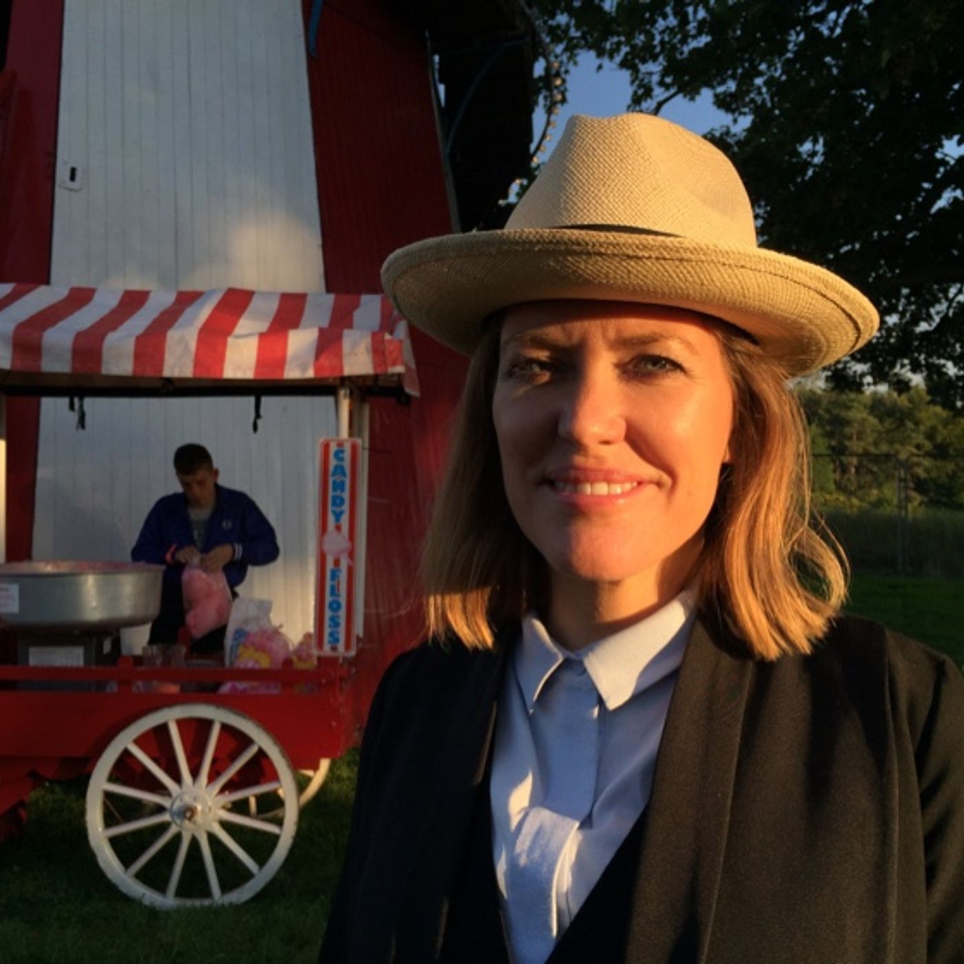 1843: A moment with @CerysMatthews at @thegoodlifeexp episode artwork