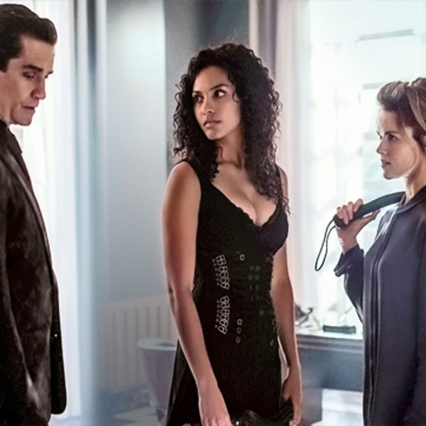 Gotham: Season 2 | Episode 2 "Knock, Knock" Review episode artwork