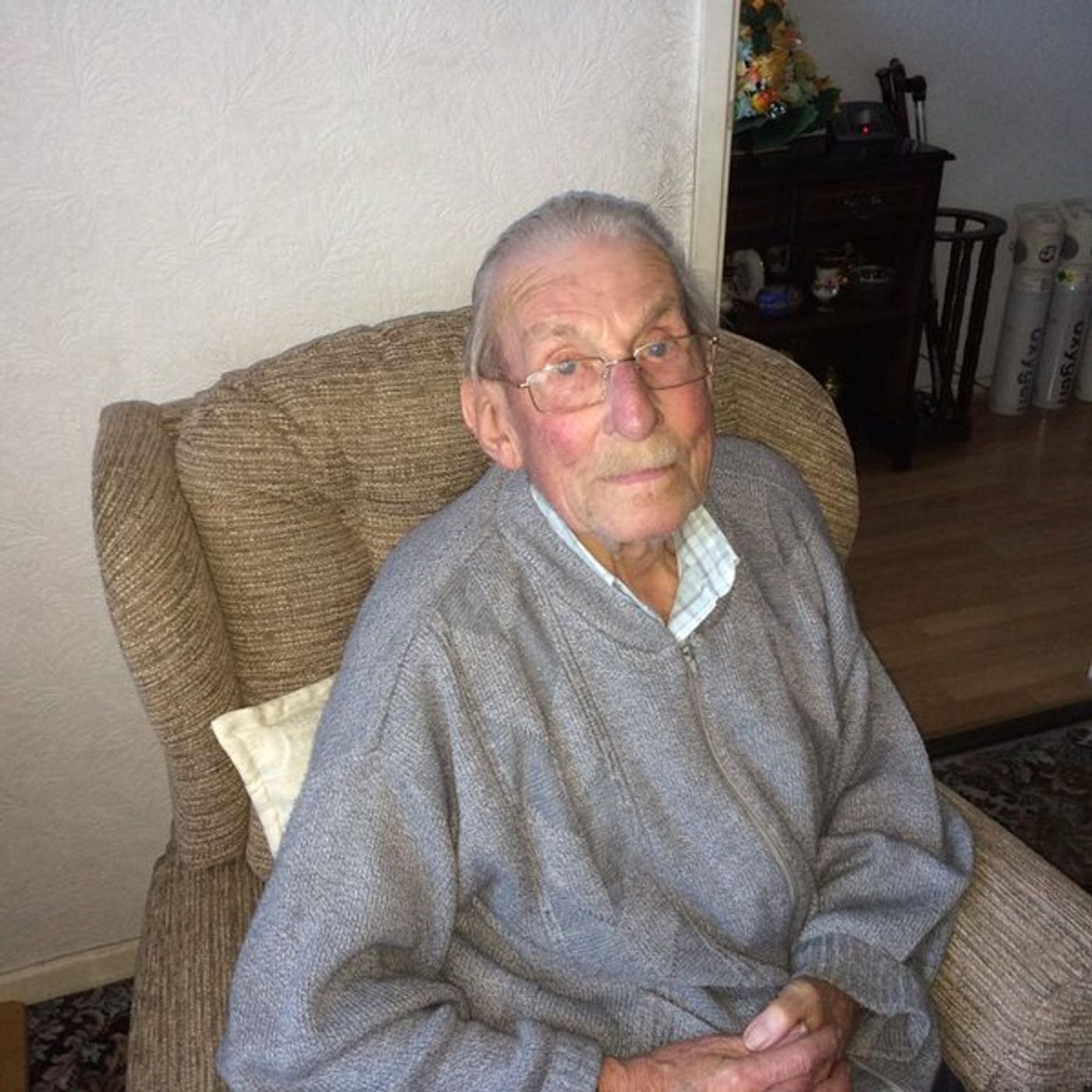 Jack is 95 and believes he has been forgotten episode artwork