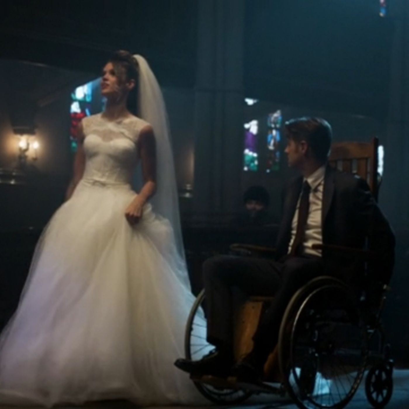 Gotham: Season 2 | Episode 8 "Tonight's The Night" Review episode artwork