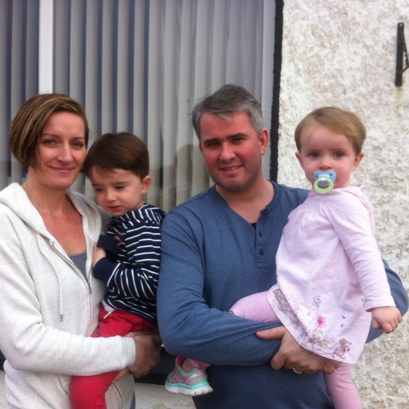LISTEN: A Donegal man may have to spend Christmas apart from his wife and children after being deported