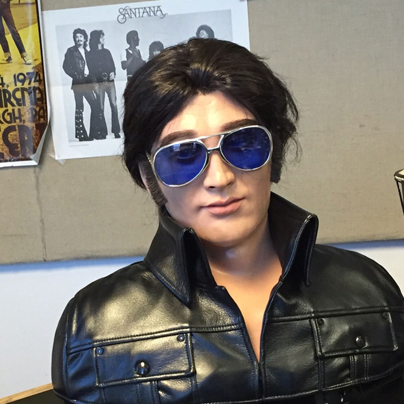 Dec. 15, 2015: George Wallace, Christian Hand and Animatronic Elvis thumbnail
