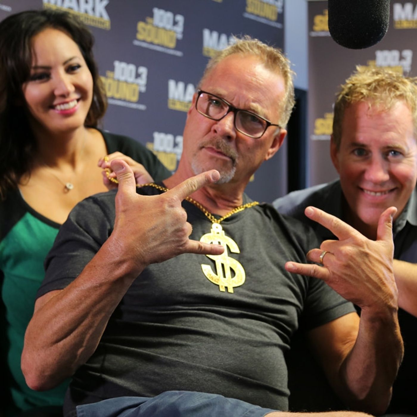 Weekend Football, Star Wars and Will Ferrell thumbnail