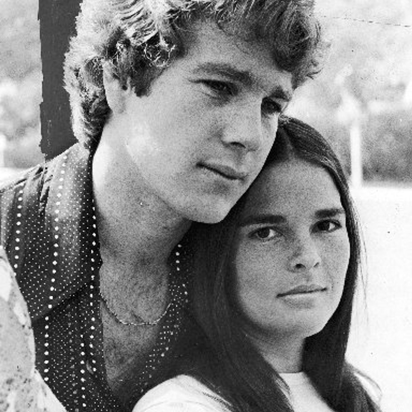 Ep. 36 — Our exclusive interview: Ryan O'Neal and Ali MacGraw