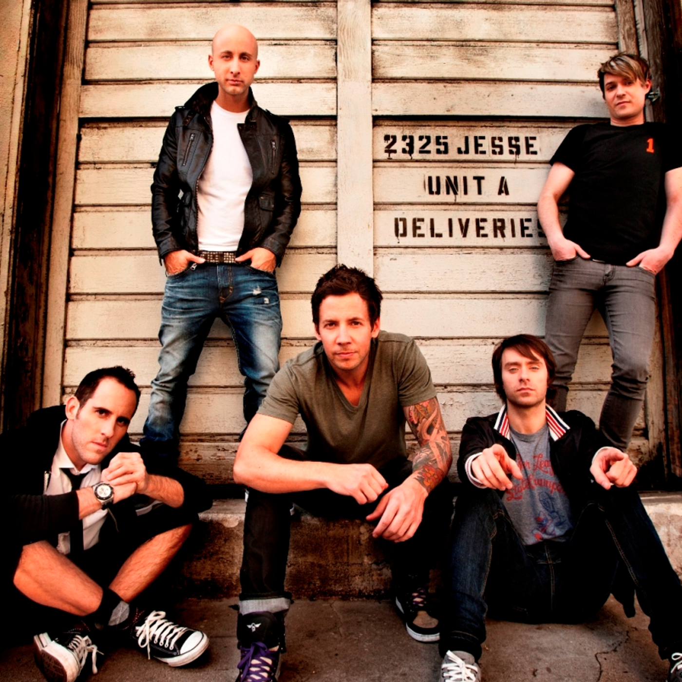 Simple Plan: "Hopefully we wrote good songs that people really connected with" episode artwork