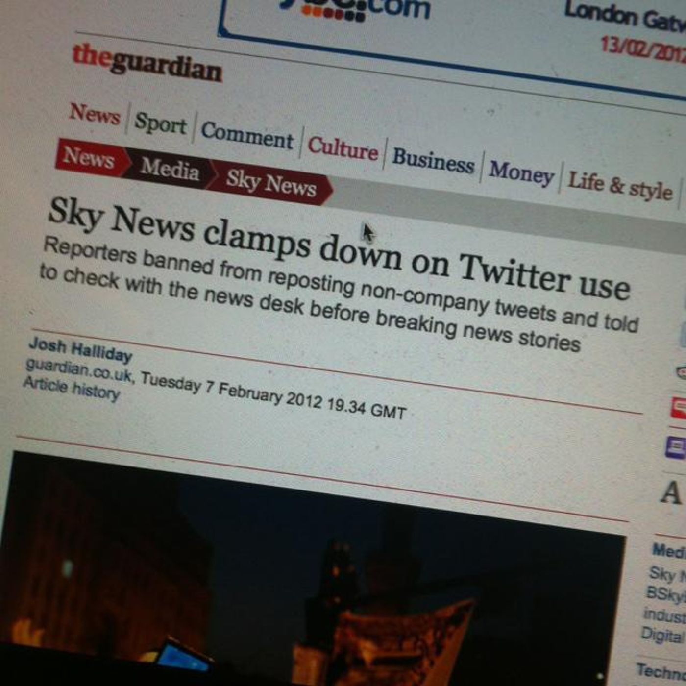 Twitter, conversation Lloyd Davis and Sky News episode artwork