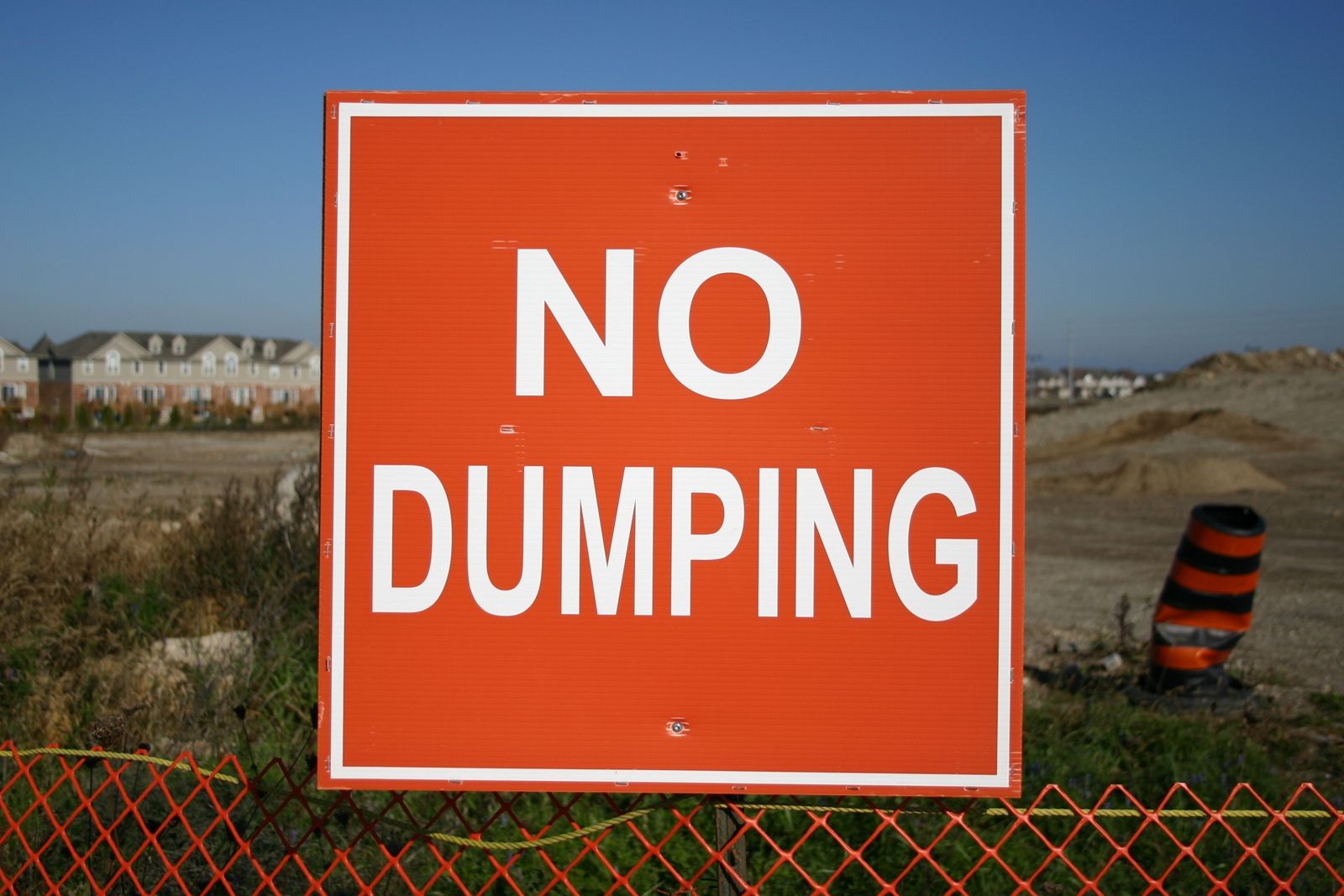 Демпинг цен. Демпинг цен. It is a dumping. Dumping fine. It is a dumping.