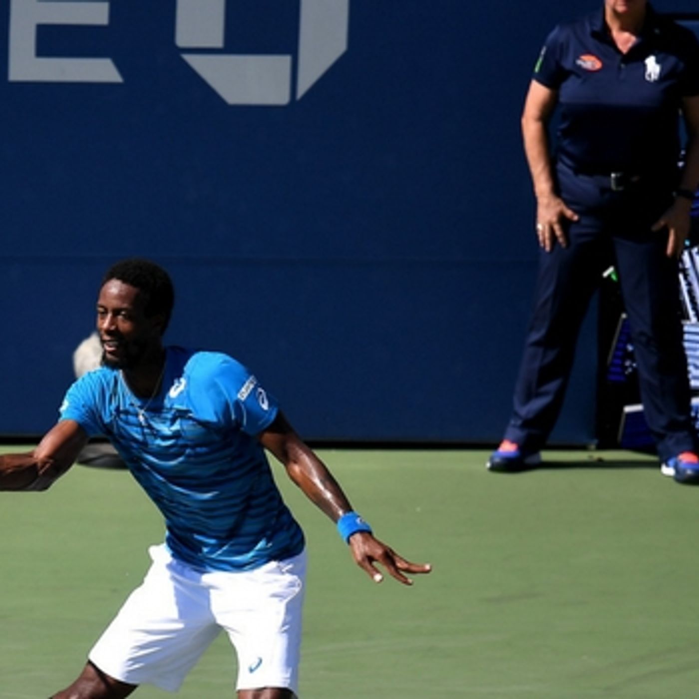 Monfils wins in straight sets episode artwork