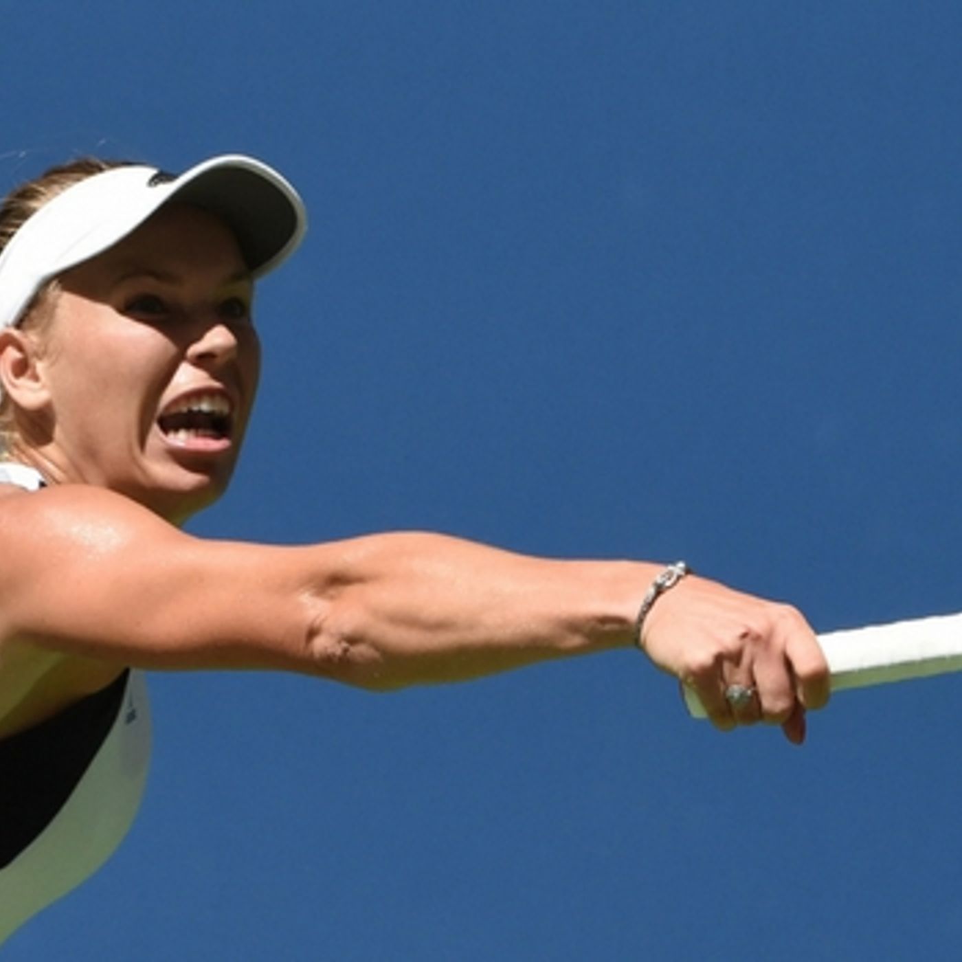 Wozniacki cruises to straight sets win episode artwork