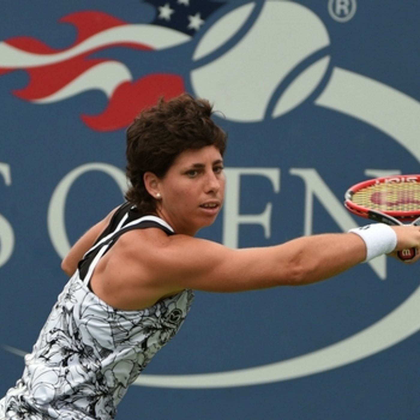 Suarez Navarro takes the 1st set episode artwork