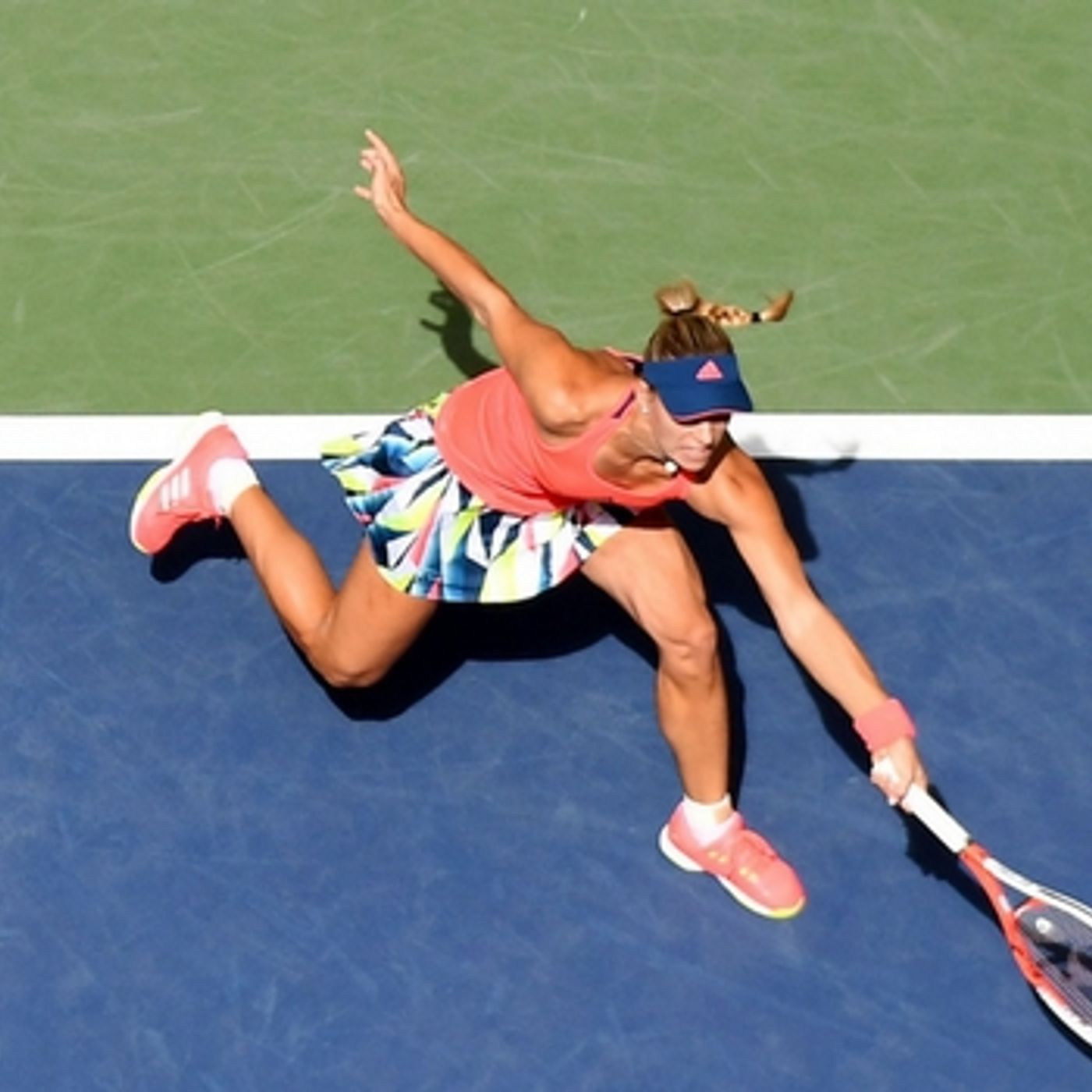 Kerber escapes with 1st set win episode artwork