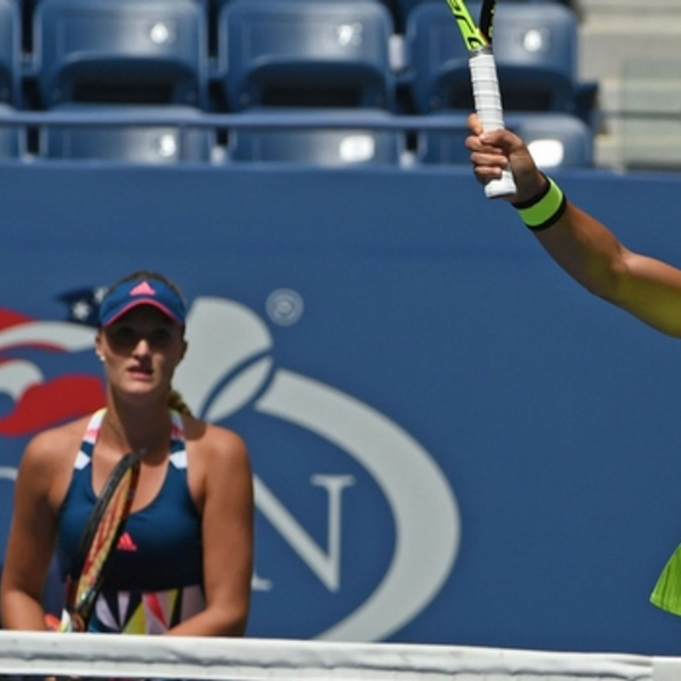 Garcia and Mladenovic take first set episode artwork