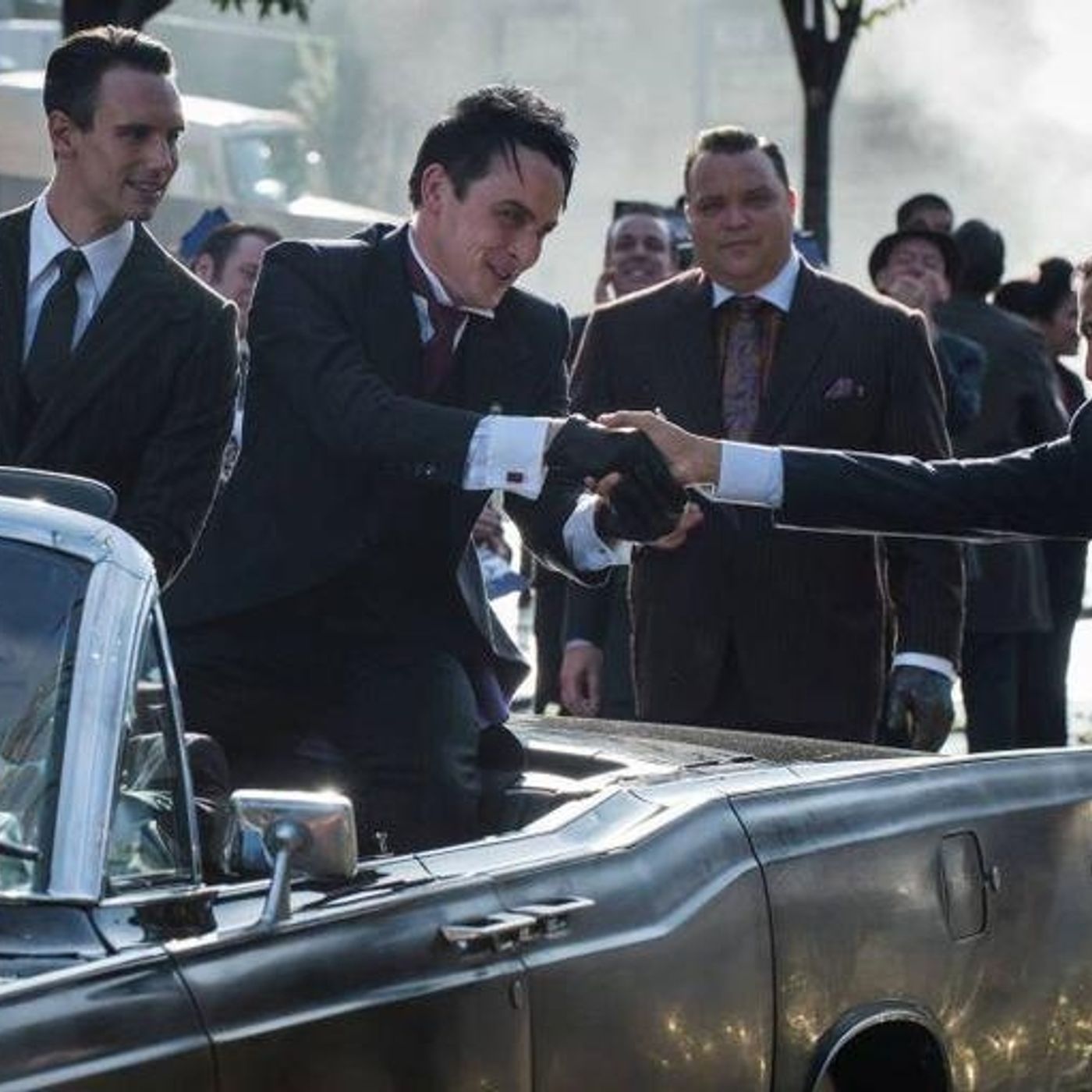 Gotham: Season 3 | Episode 5  "Anything for You" Review episode artwork
