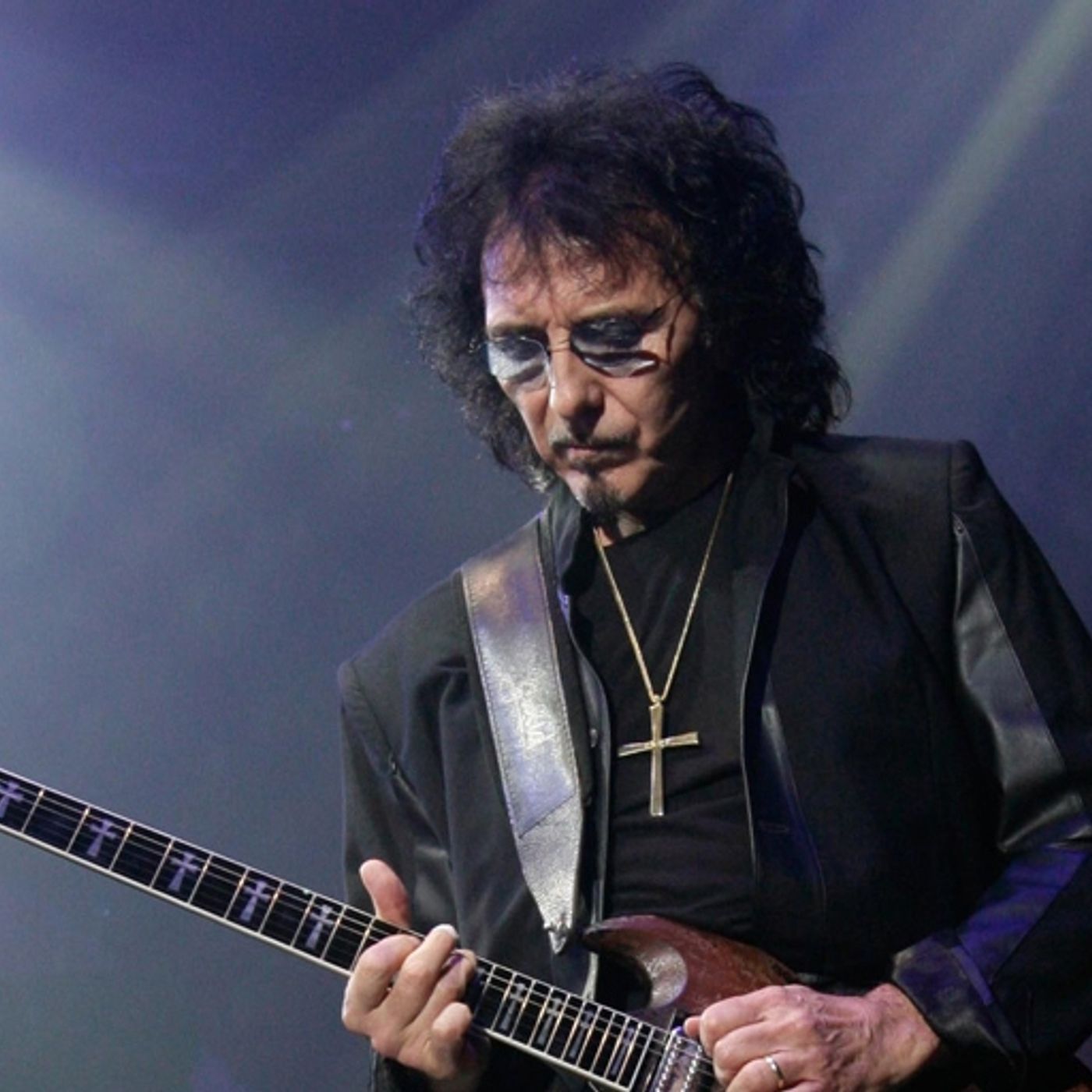 Tony Iommi reveals the lump in his throat wasn't cancerous and talks about writing music for Birmingham Cathedral