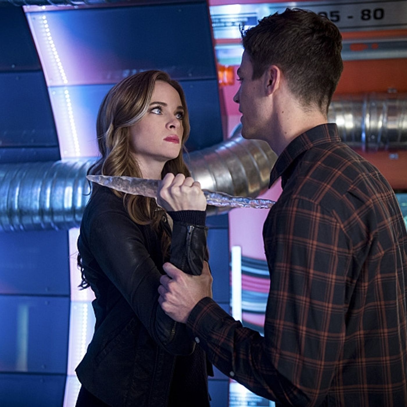 The Flash: Season 3 | Episode 7 "Killer Frost" Review episode artwork