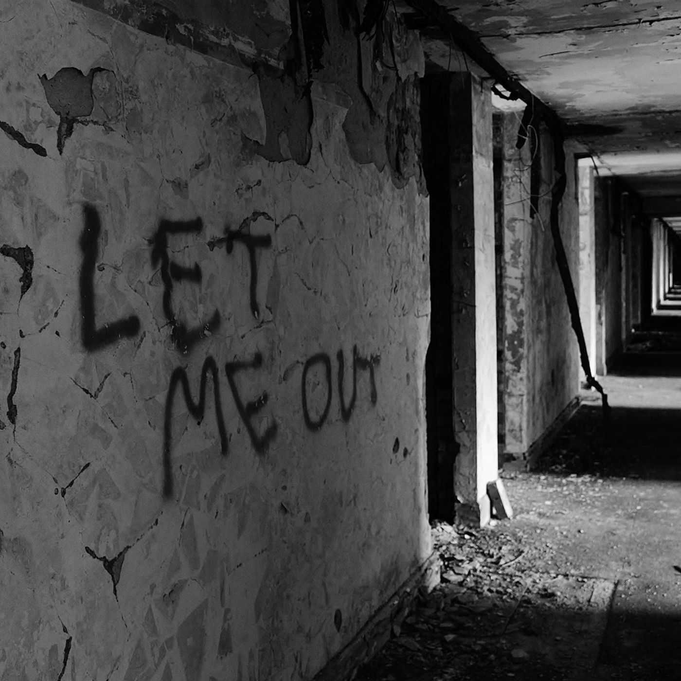 The weirdest things Bengaluru has seen, written on walls...! thumbnail