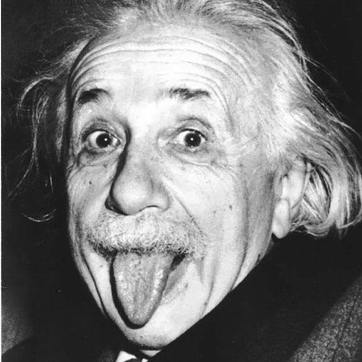 EINSTEIN's Fans in Delhi Give a new meaning to E=mc2 thumbnail
