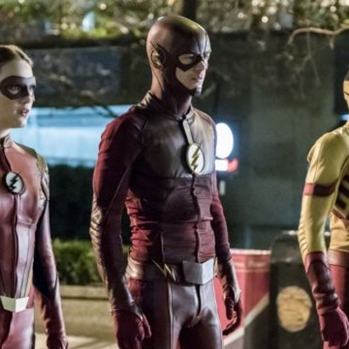 The Flash: Season 3 | Episode 14 "Attack on Central City" Review episode artwork