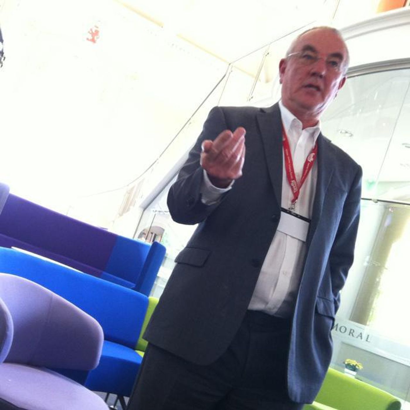 @educationfest Guy Claxton describes two metaphors for education at #educationfest episode artwork