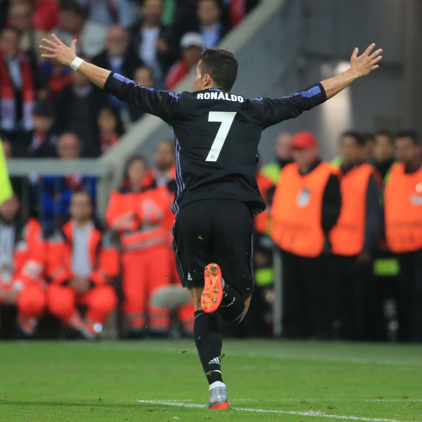 Listen: Champions League Match Preview