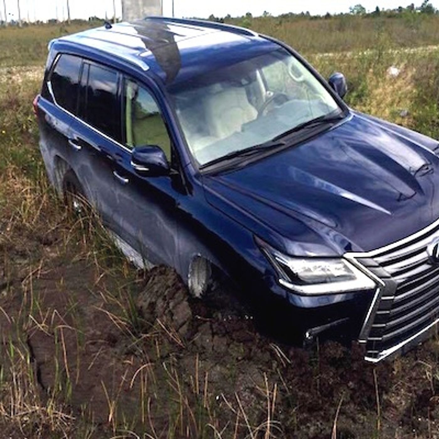 Cómo destruir una SUV de 95,000 dólares. Episodio 12