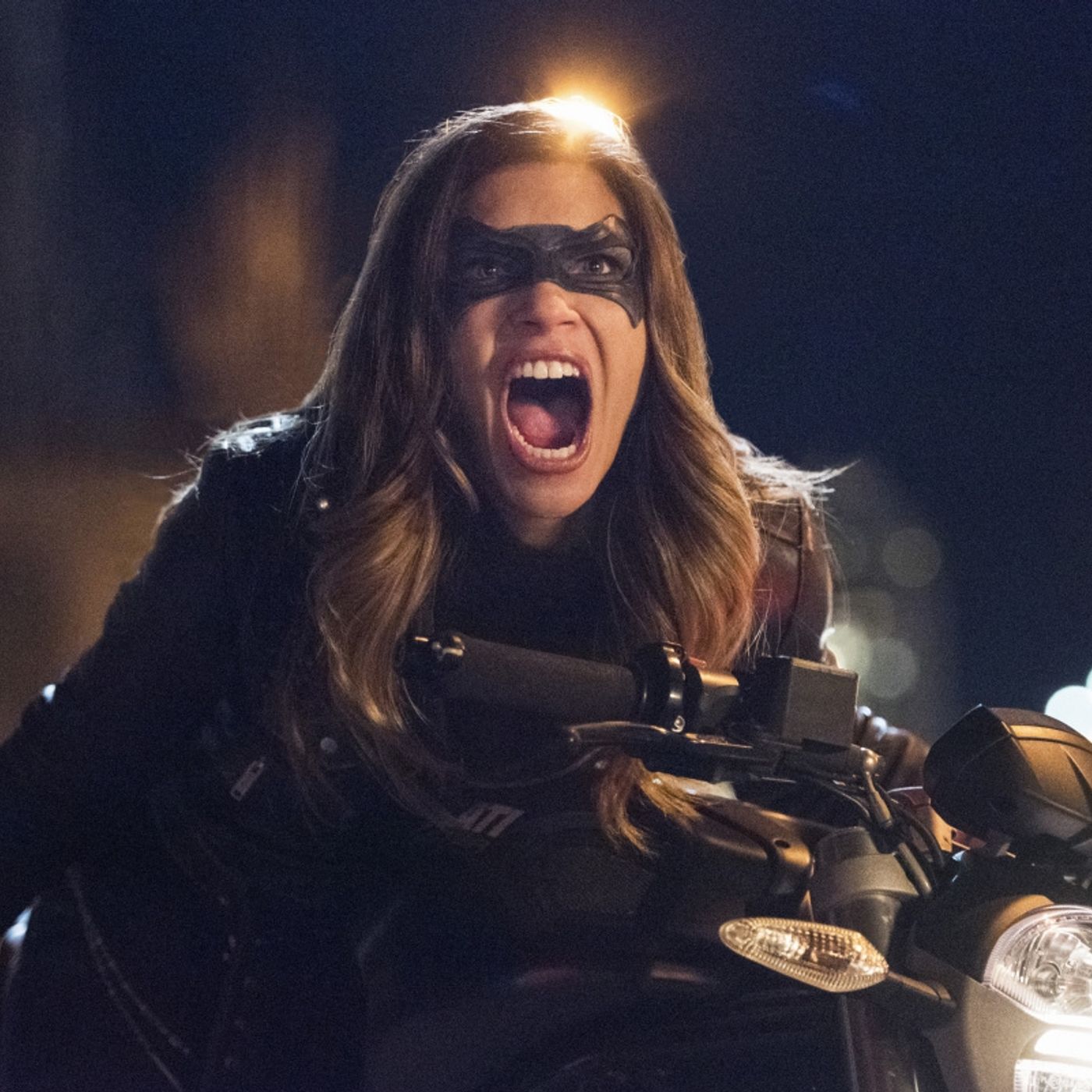 Arrow: Season 5 | Episode 19 "Dangerous Liaisons" Review episode artwork