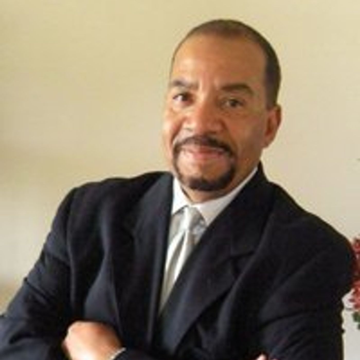Minneapolis Top Radio Personality Freddie Bell discusses the latest video released in the Philando Casitle  murder. episode artwork
