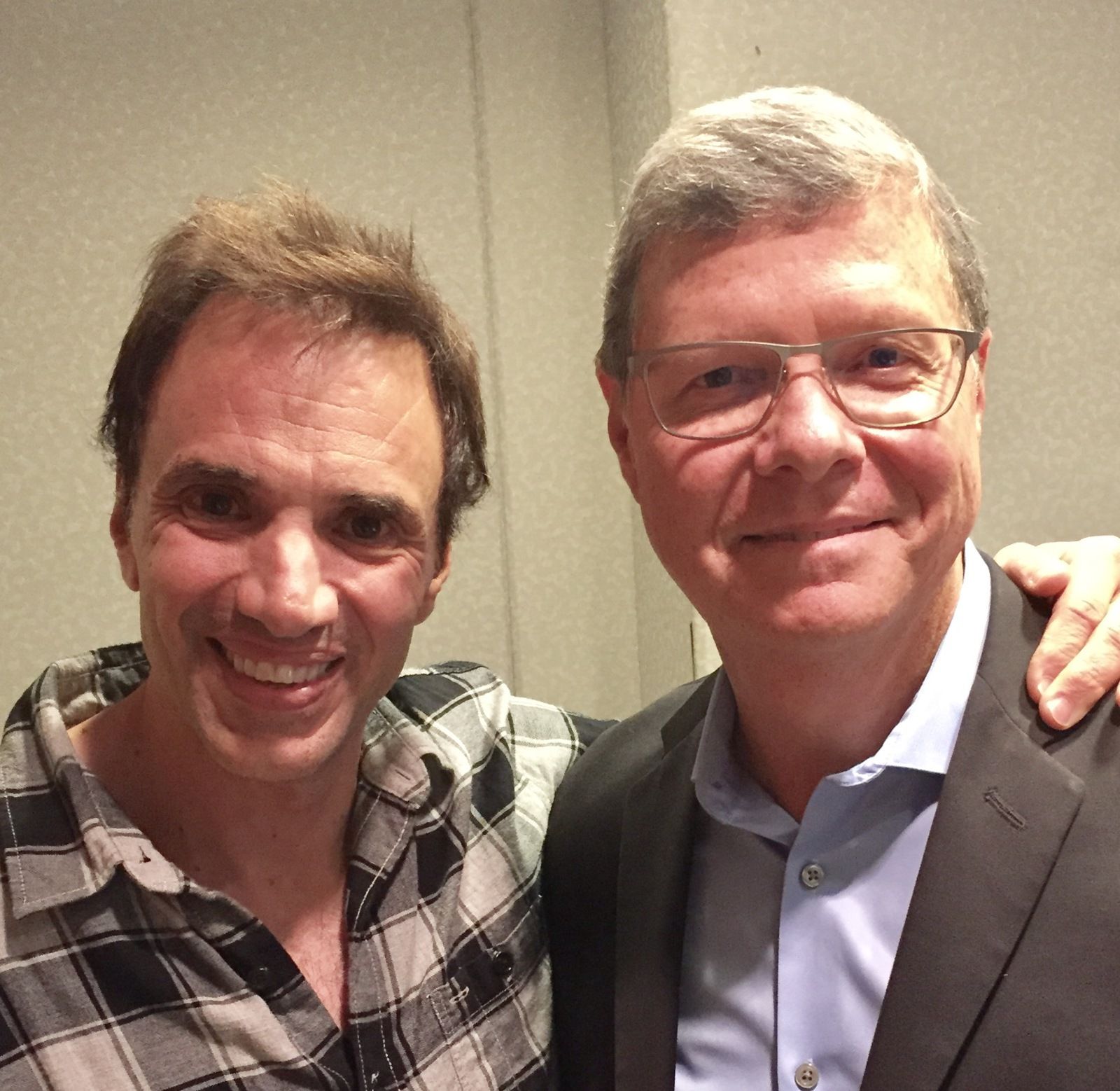 Charlie Sykes - MSNBC Contributor, Author of "How the Right Lost Its Mind." A smart, reasonable, & insightful pundit. episode artwork