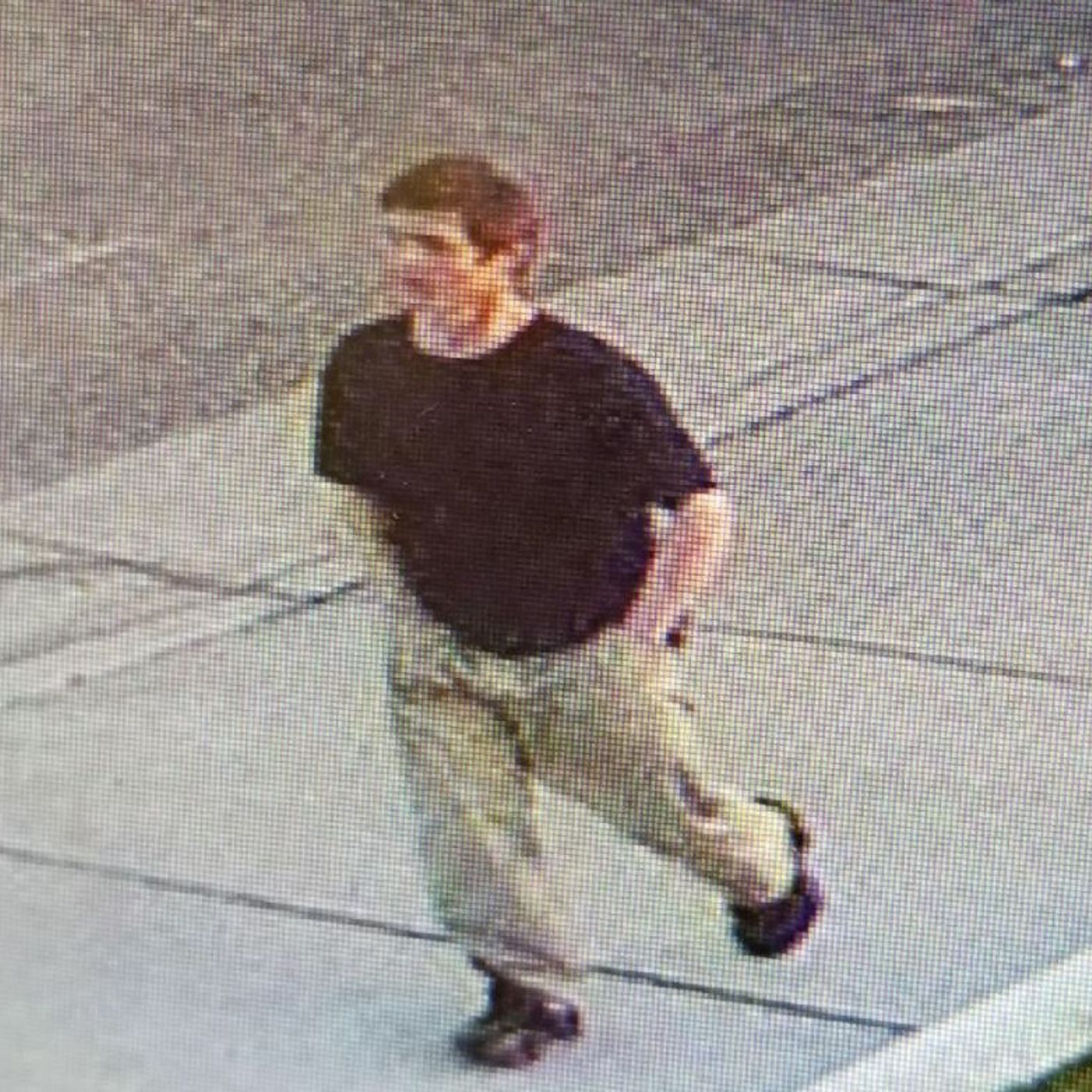 Police looking for person of interest in Murray shooting episode artwork
