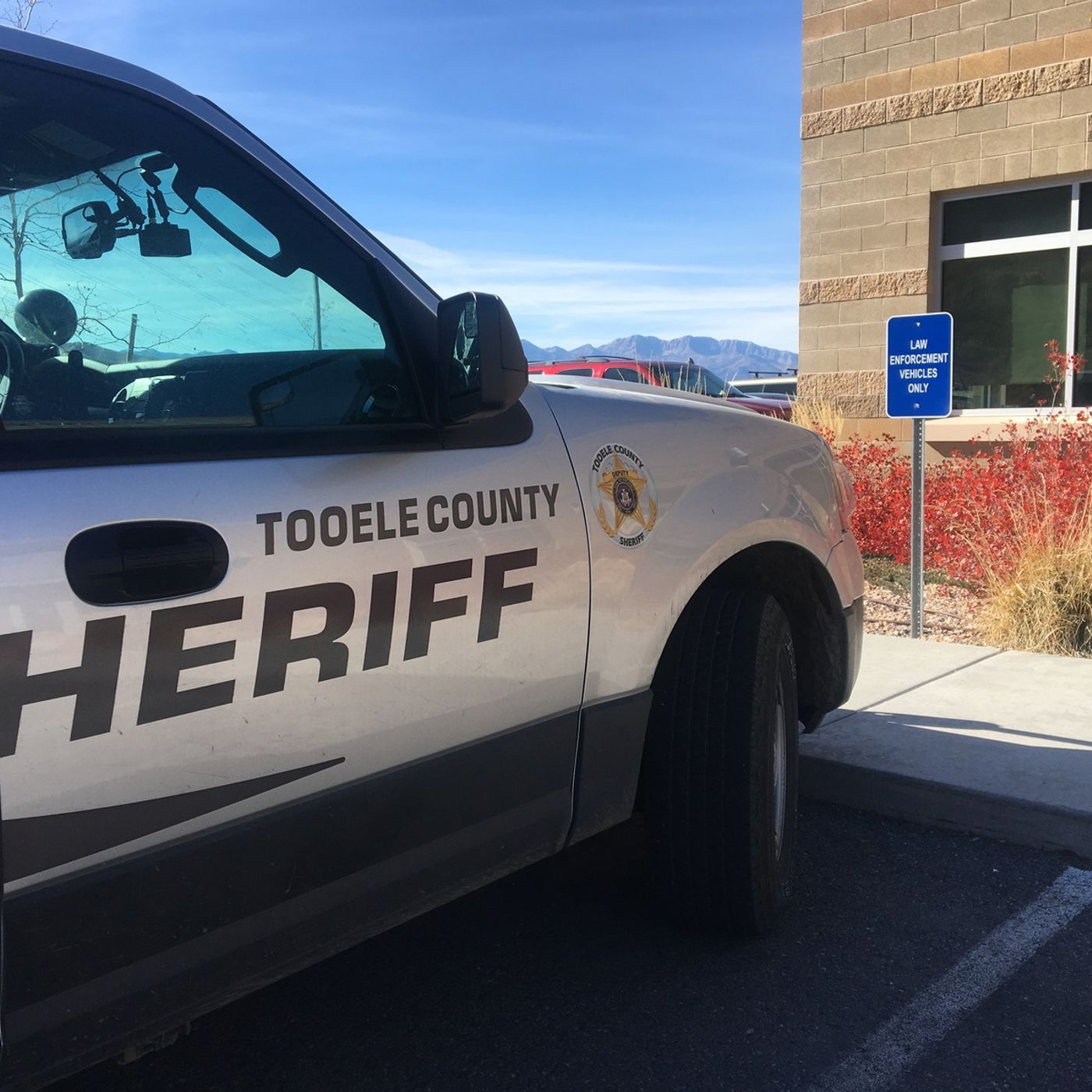 Las Vegas shooting sparks re-evaluation of security for Tooele County concert episode artwork