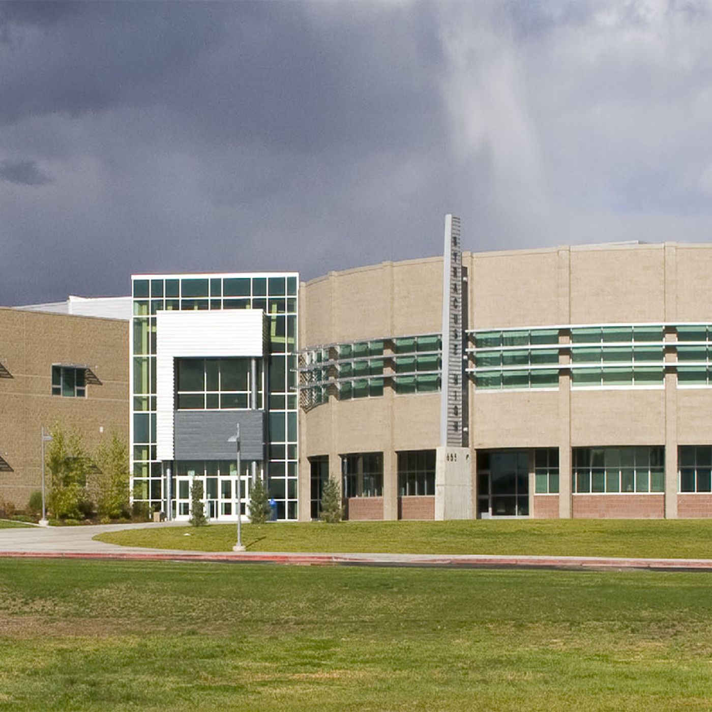 Police: Masked boy flashes knife at Syracuse High janitors episode artwork