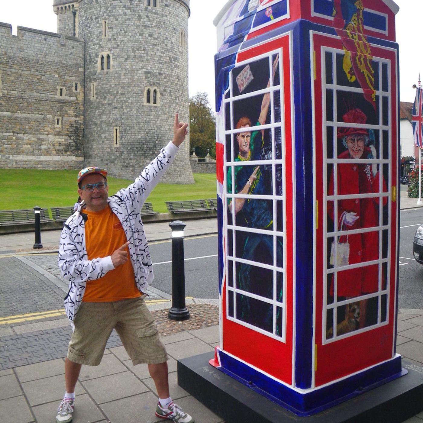 Ring a Royal phonebox in Windsor episode artwork