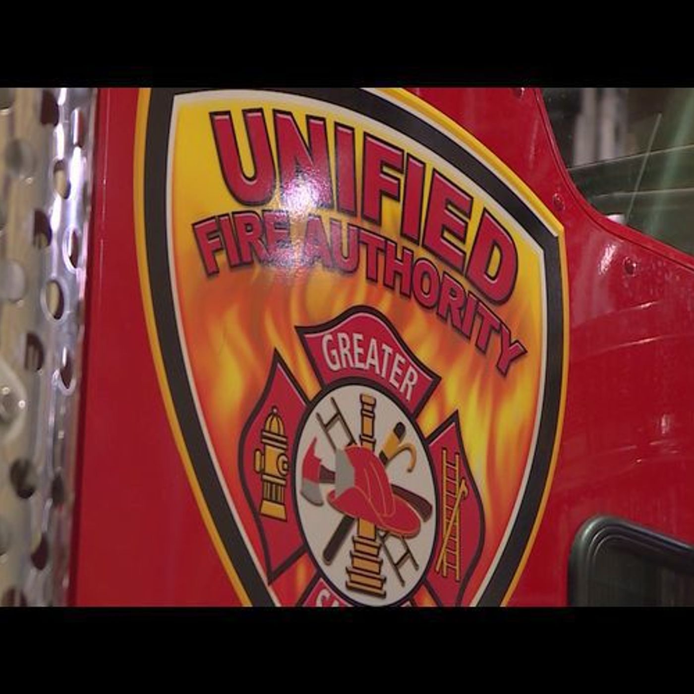 Utah fire crews still optimistic they'll be home for Christmas episode artwork
