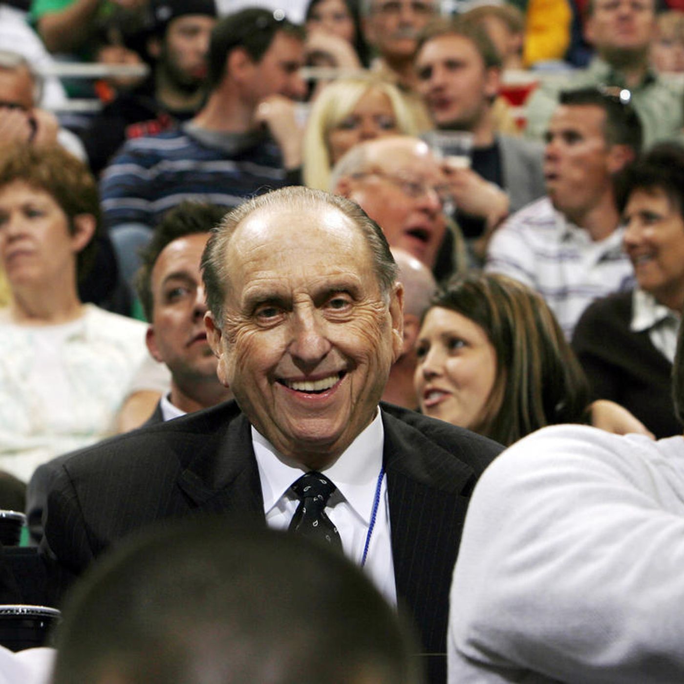 That time Pres. Monson disrupted the Utah Jazz huddle episode artwork