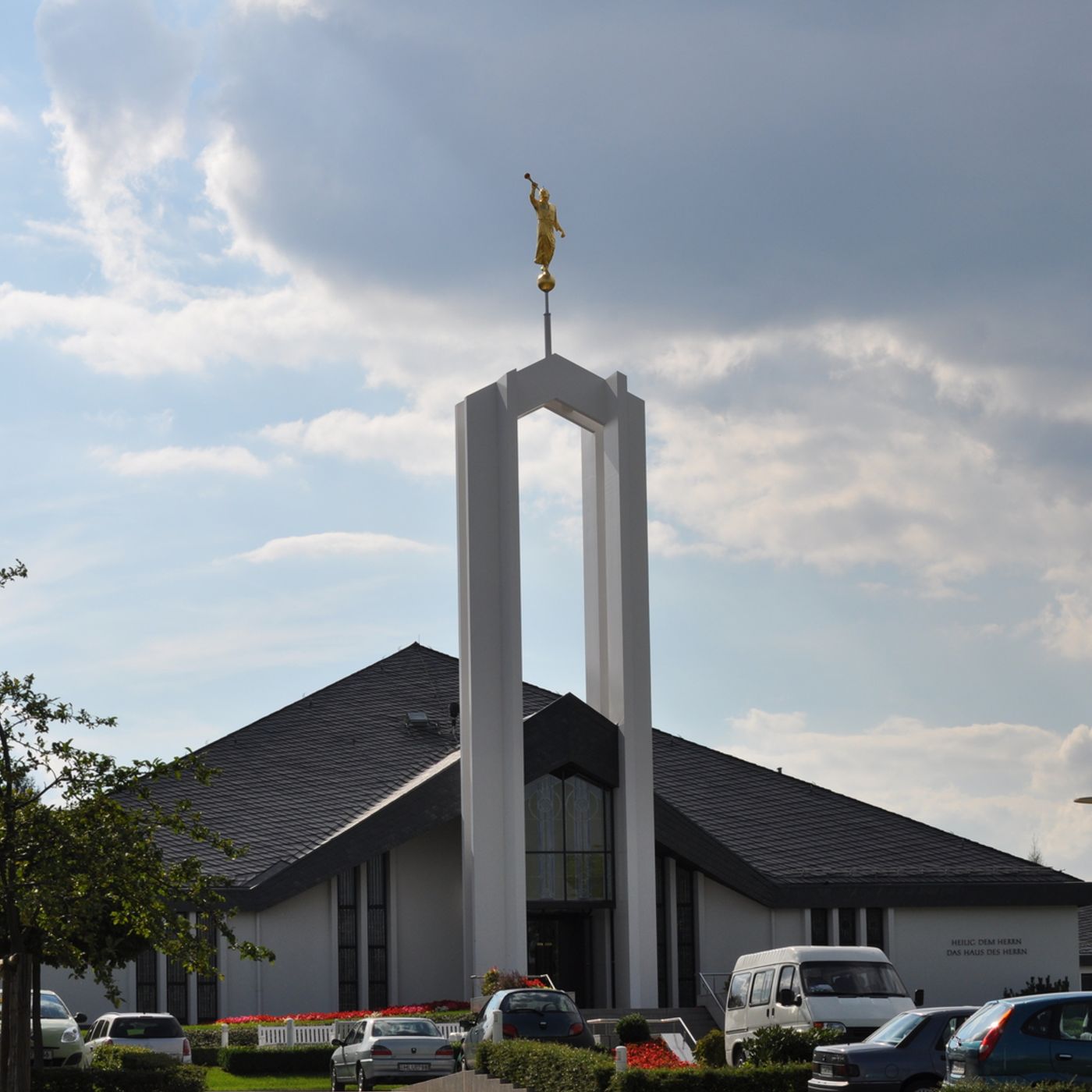 German Mormons share special connection with Pres. Monson episode artwork