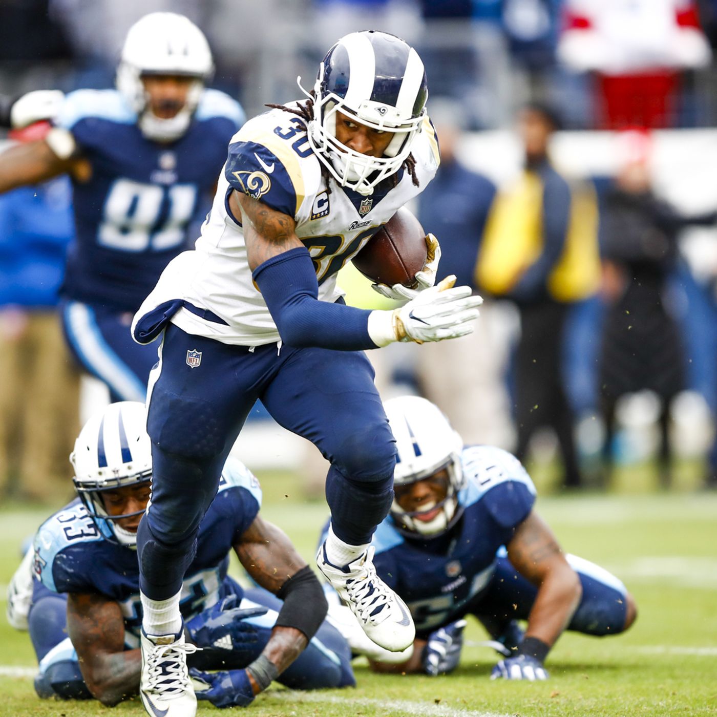 4: 4 | NFL awards rain on Rams