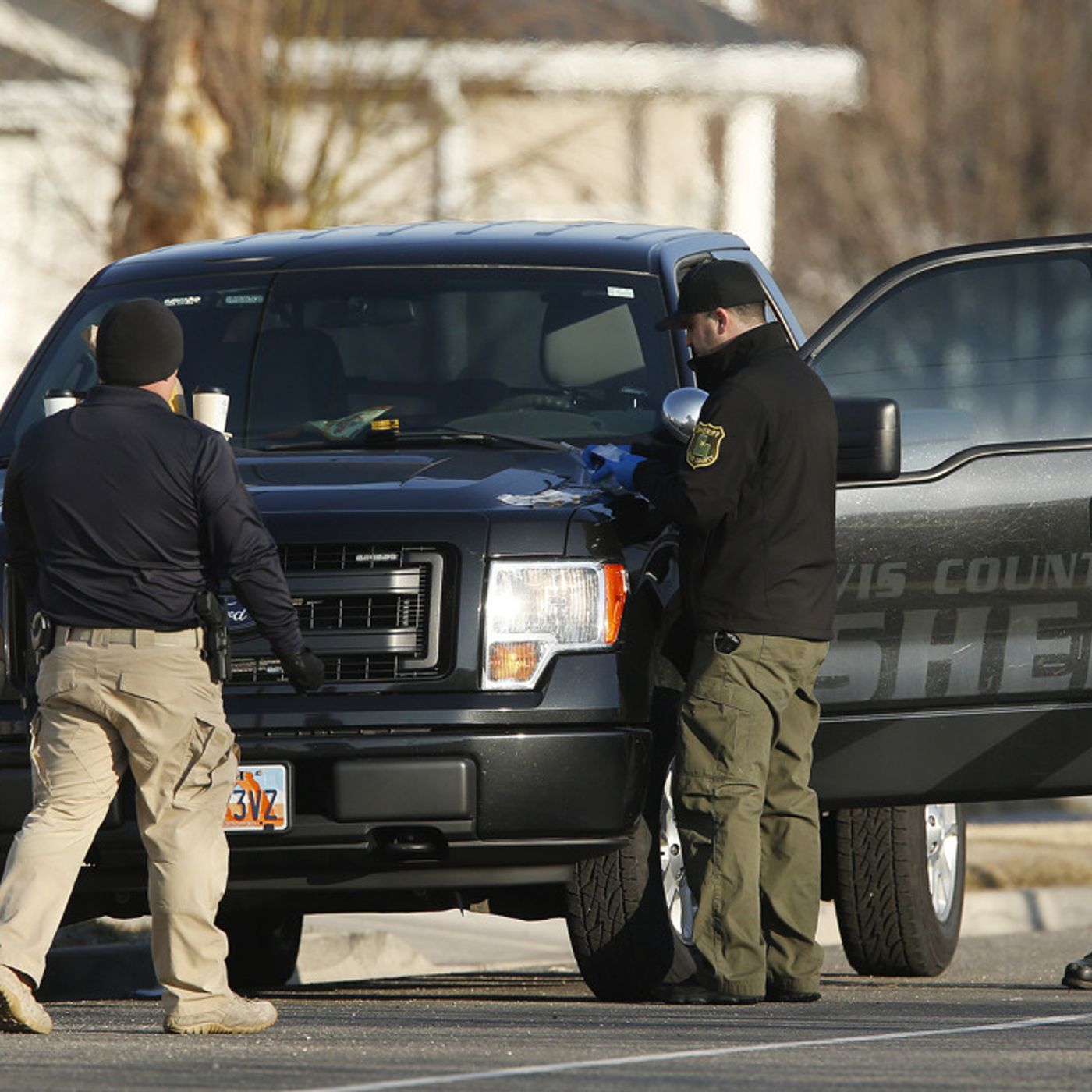 Police ID man found dead in Clearfield after neighbors report shooting in Clinton episode artwork