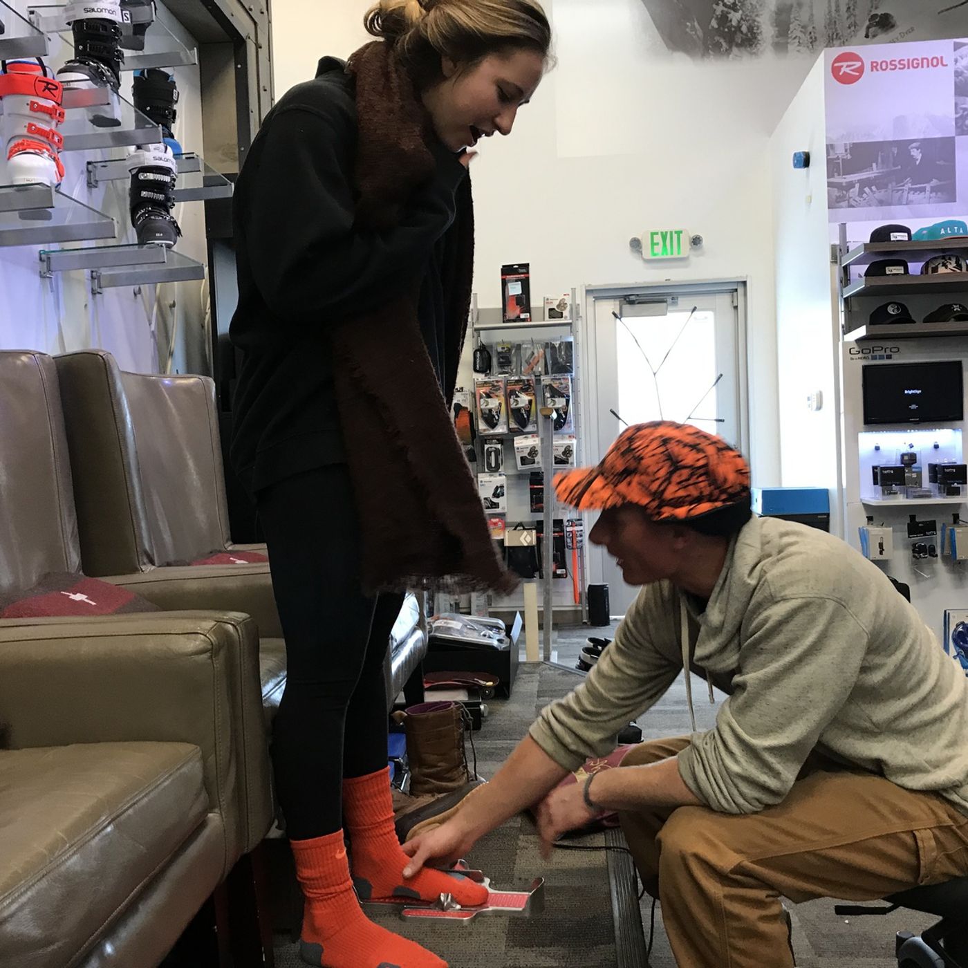 Skiers, ski shops rejoice at Utah's first snowstorm of 2018 episode artwork