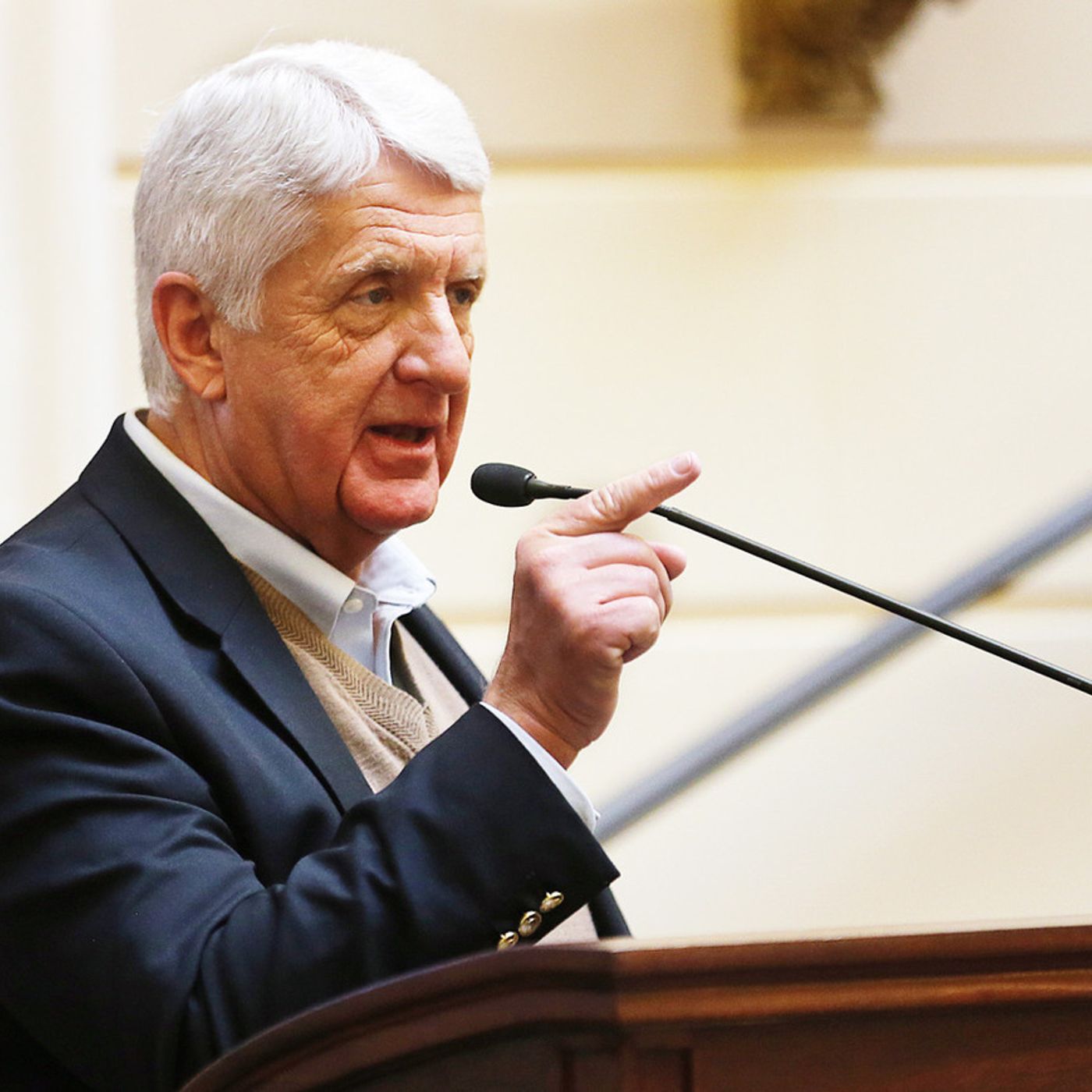 Rep. Bishop proposing bill to include Mormon missionaries in census episode artwork