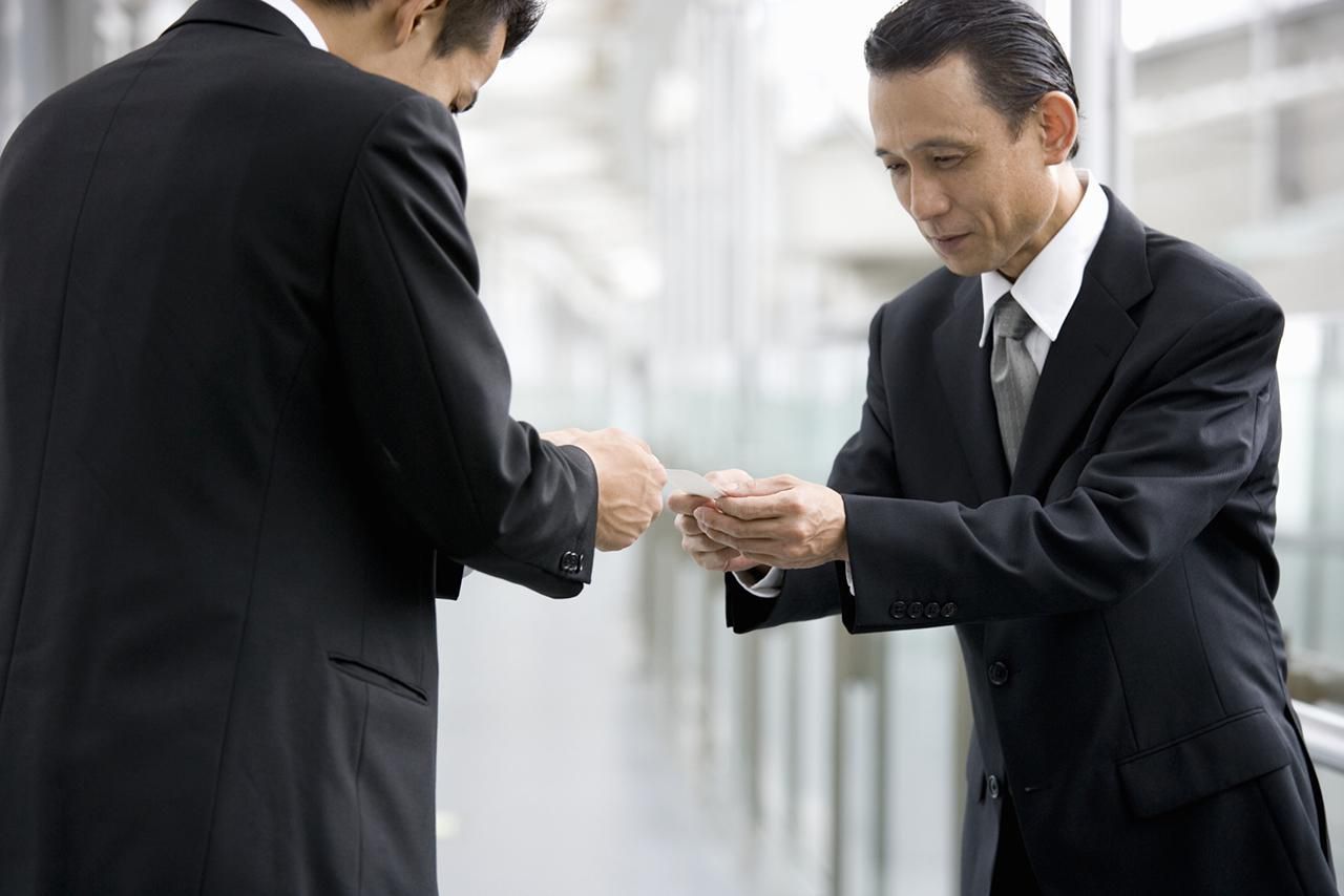 почему человек передает