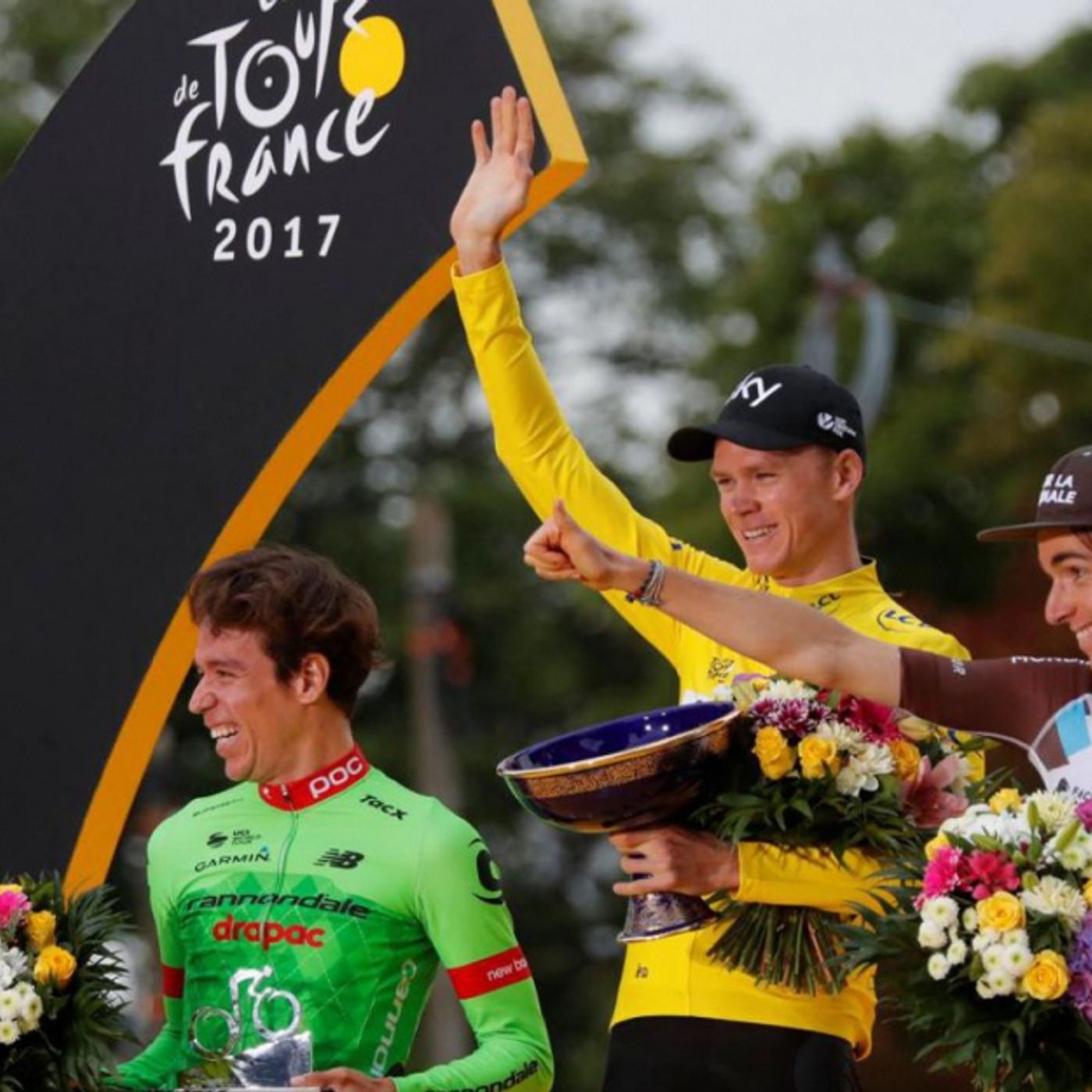 Den store Tour de France-optakt. Cort om Tour-debut. Plesner og Djurhuus gennemgår holdene.