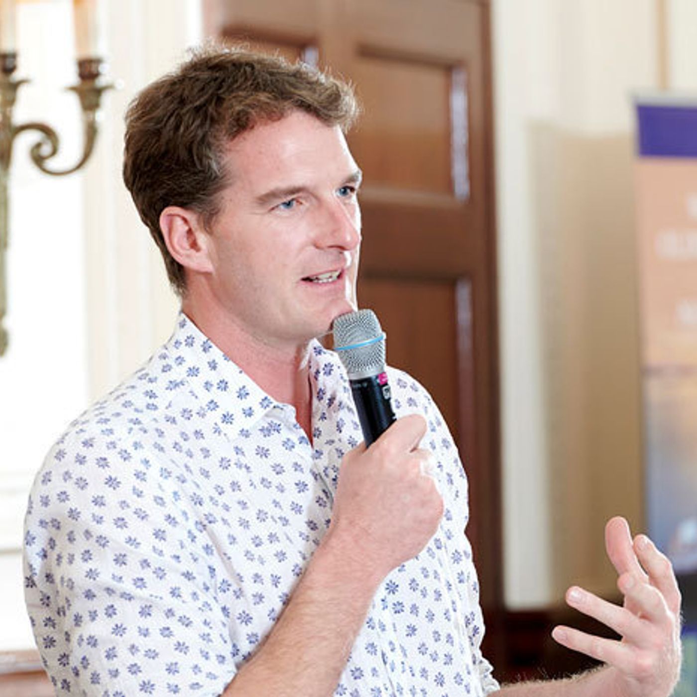 8: Dan Snow on On this day in History at the Oldie Literary Lunch episode artwork