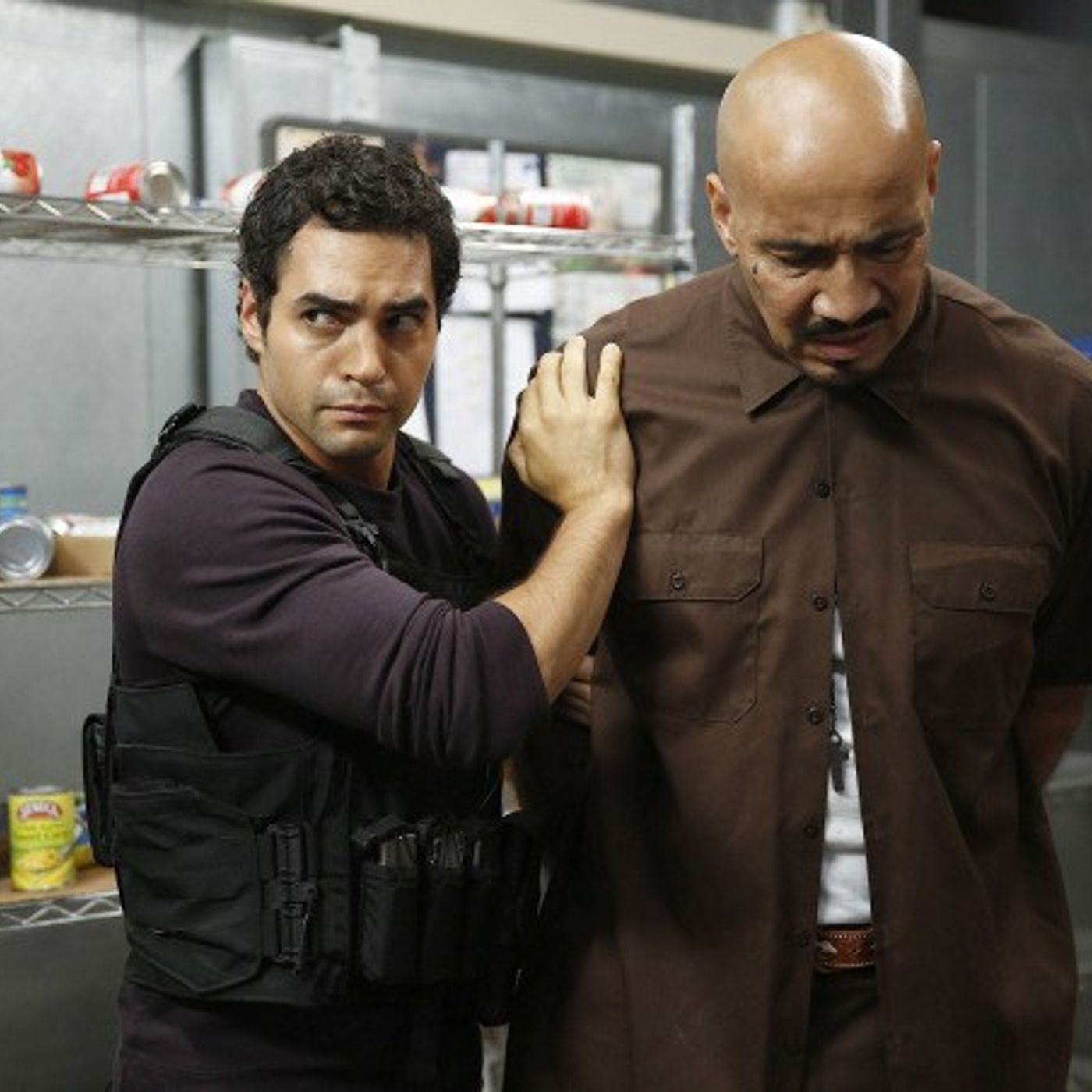 Gang Related: Season 1 | Episode 6 'Entre Dos Tierras' Review episode artwork