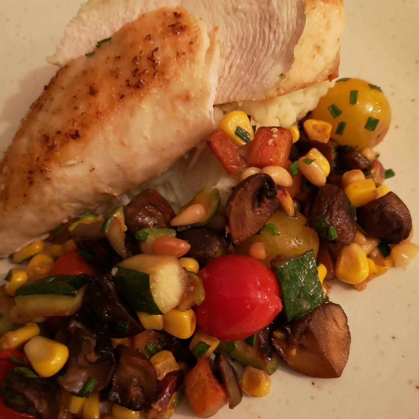 Chicken with rainbow vegetables - Flavours of the Week with Steph Moon